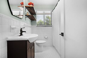 Lakeside Water View Kayak BBQ Grill Fire Pit