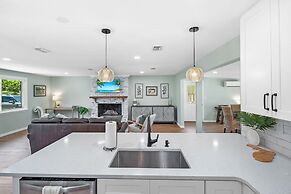 Lakeside Water View Kayak BBQ Grill Fire Pit