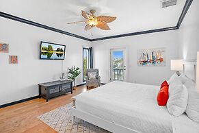 Waterfront Home w Patio Heated Pool Dock Beach