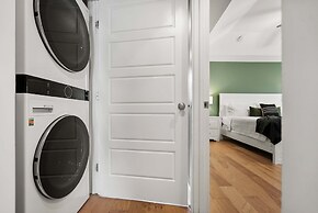 Magnolia Ave Downtown By Beach Kids Playset