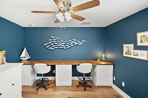 Magnolia Ave Downtown By Beach Kids Playset