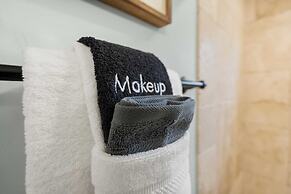 Magnolia Ave Downtown By Beach Kids Playset