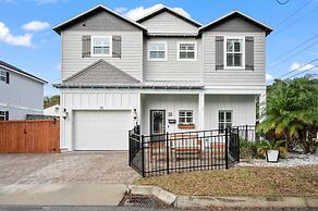 Magnolia Ave Downtown By Beach Kids Playset