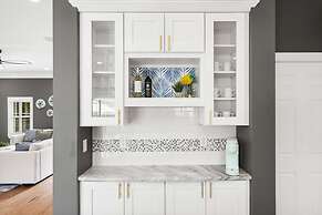 Magnolia Ave Downtown By Beach Kids Playset