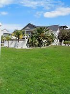 Your Summer Haven Pool Games Near Beach