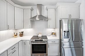 Your Summer Haven Pool Games Near Beach