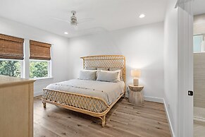 Your Summer Haven Pool Games Near Beach