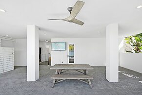 Your Summer Haven Pool Games Near Beach