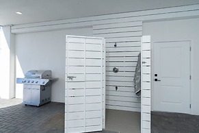 Your Summer Haven Pool Games Near Beach