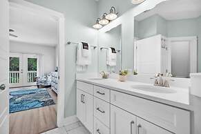 Welcome Basket Swim Spa Steps to Beach BBQ