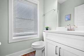 Welcome Basket Swim Spa Steps to Beach BBQ