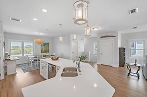 Welcome Basket Swim Spa Steps to Beach BBQ