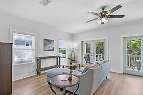 Welcome Basket Swim Spa Steps to Beach BBQ