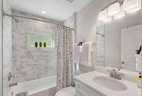 Welcome Basket Swim Spa Steps to Beach BBQ