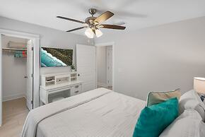 Welcome Basket Swim Spa Steps to Beach BBQ