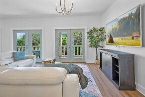 Welcome Basket Swim Spa Steps to Beach BBQ