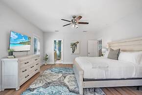 Welcome Basket Swim Spa Steps to Beach BBQ