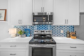 Welcome Basket Swim Spa Steps to Beach BBQ