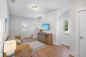 Welcome Basket Swim Spa Steps to Beach BBQ