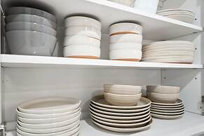 5 Minutes to Beach and Downtown Fire pit Grill