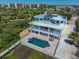400 Steps to Sand Waterfront Luxury w Dock Pool