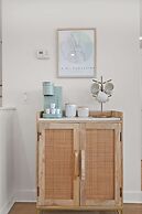 Waterfront Incredible Views Fire pit Renovated