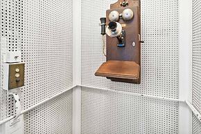 Historic in Downtown St Aug Steps to Ice Plant