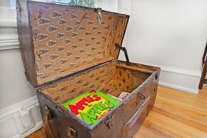 Historic in Downtown St Aug Steps to Ice Plant