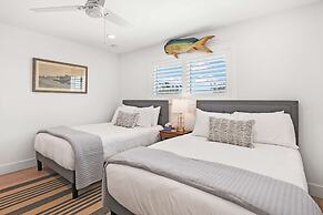 Dolphins and Dream Water Views Dock Your Boat