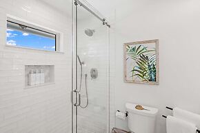 Dolphins and Dream Water Views Dock Your Boat