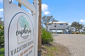 Dolphins and Dream Water Views Dock Your Boat