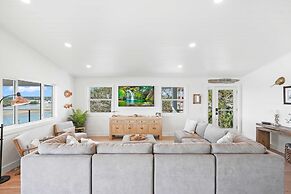 Dolphins and Dream Water Views Dock Your Boat