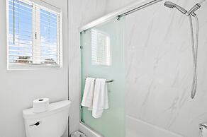 Bright Spacious Stay Near LA Top Attractions