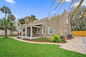 Stay in A Castle In St Augustine Hot Tub Fireplace