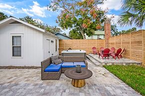 Stay in A Castle In St Augustine Hot Tub Fireplace