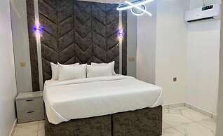 Emiez Apartment and Hotel