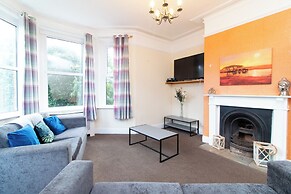 Thornbury Guest House Room 6