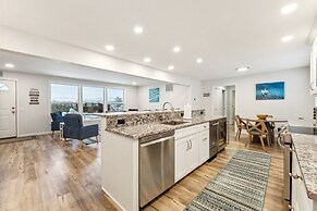 Beautiful Torch Lake House With Beach Access 2 Bedroom Home