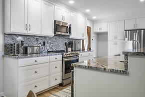 Beautiful Torch Lake House With Beach Access 2 Bedroom Home