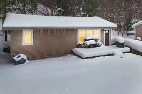 Beautiful Torch Lake House With Beach Access 2 Bedroom Home