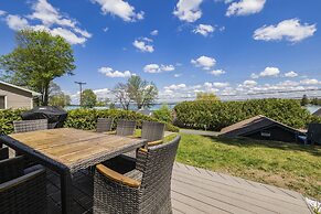 Beautiful Torch Lake House With Beach Access 2 Bedroom Home