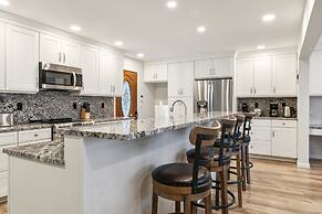 Beautiful Torch Lake House With Beach Access 2 Bedroom Home