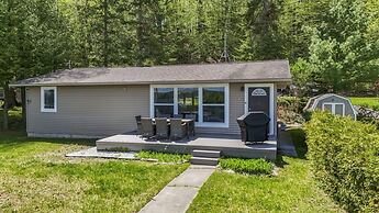 Beautiful Torch Lake House With Beach Access 2 Bedroom Home