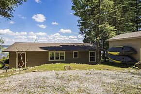 Beautiful Torch Lake House With Beach Access 2 Bedroom Home