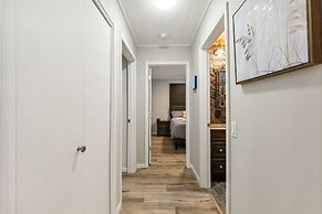 Beautiful Torch Lake House With Beach Access 2 Bedroom Home