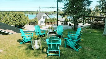Beautiful Torch Lake House With Beach Access 2 Bedroom Home