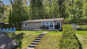 Beautiful Torch Lake House With Beach Access 2 Bedroom Home