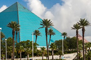 The Blue Pentagon 3 Bedroom Home