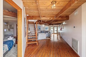 The Blue Pentagon 3 Bedroom Home