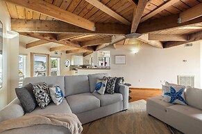 The Blue Pentagon 3 Bedroom Home